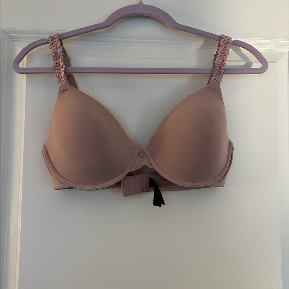 EUC Natori Pure Luxe Pink Bra Intimates & Sleepwear